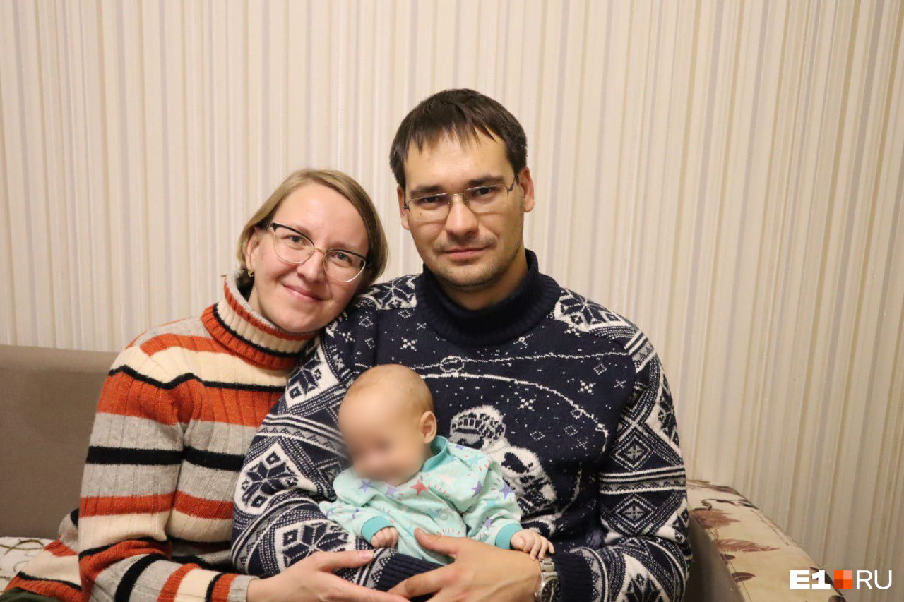 В Екатеринбурге младенцу в сердце попал кусок катетера. Родители хотят наказать врачей