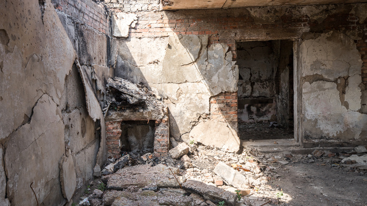 «Пострадавших и пропавших нет»: в «Евразе» рассказали о работах в обрушившемся здании в Новокузнецке