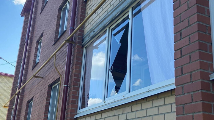 В Талице взорвалась заправка. В домах по соседству выбило стекла, два человека попали в больницу