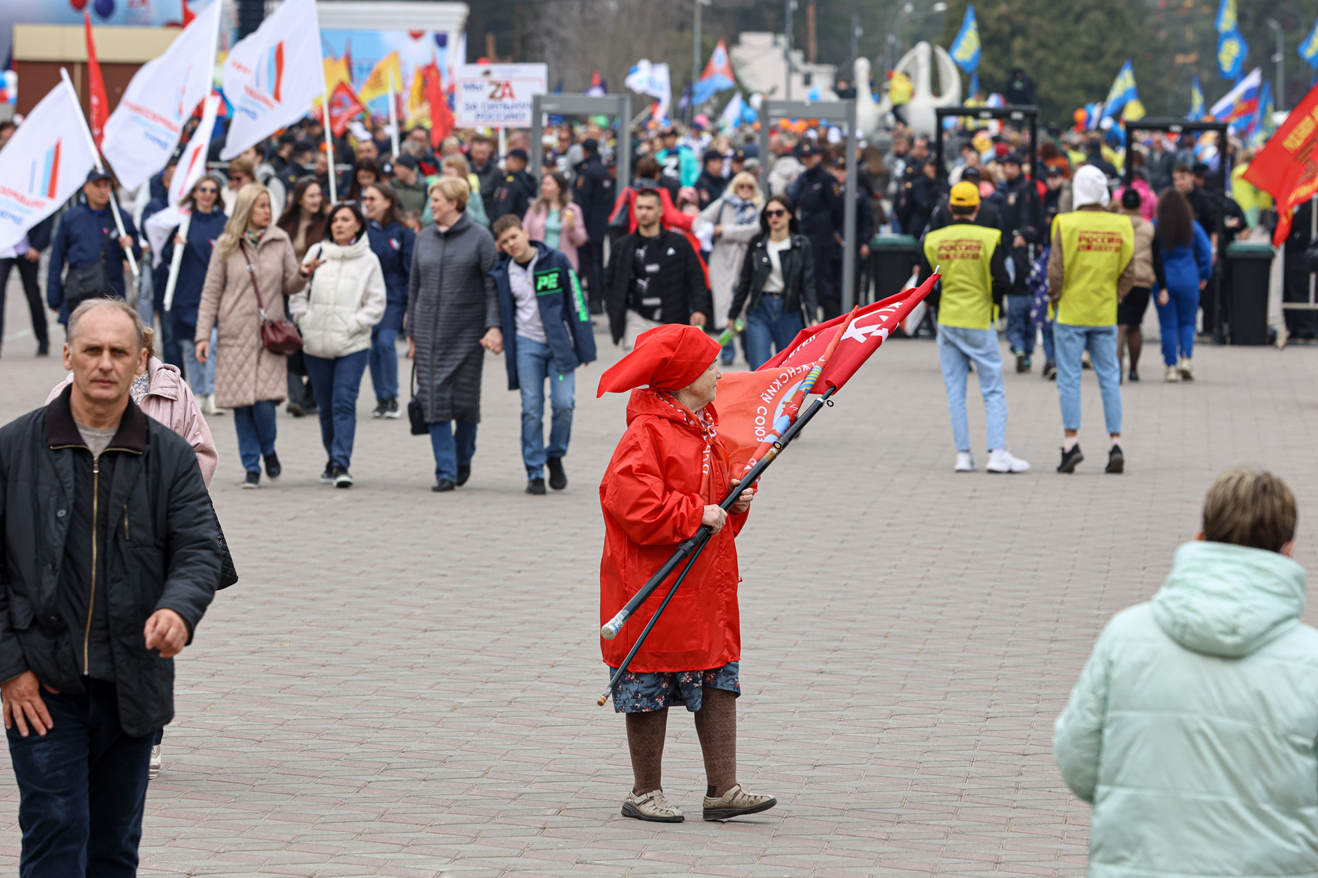 74 новости челябинск. Митинг в Челябинске. Первомайские праздники. Митинг концерт в Челябинске. Митинг фото.