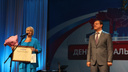 Дмитрий Азаров вручил почетные награды соцработникам Самарской области