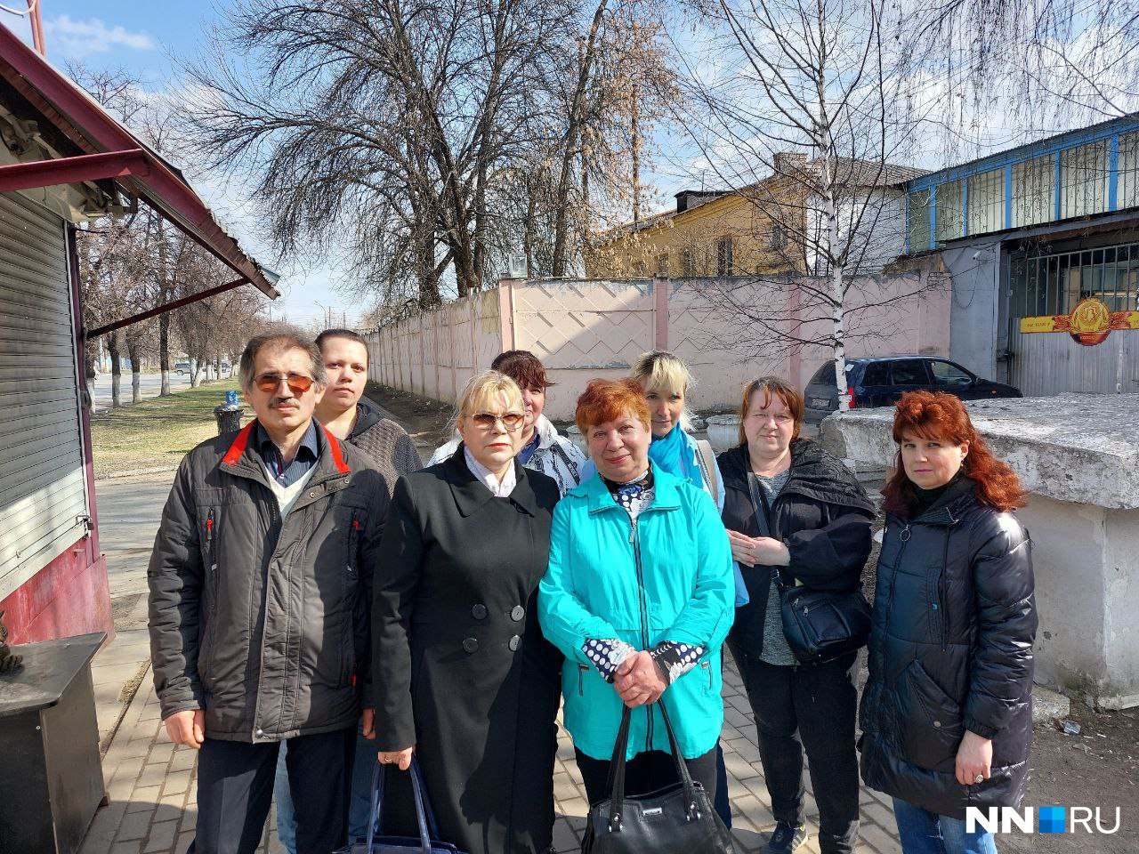 Следователи проводят проверку после жалоб рабочих на неуплату зарплаты Следователи проводят проверку после жалоб рабочих на неуплату зарплаты