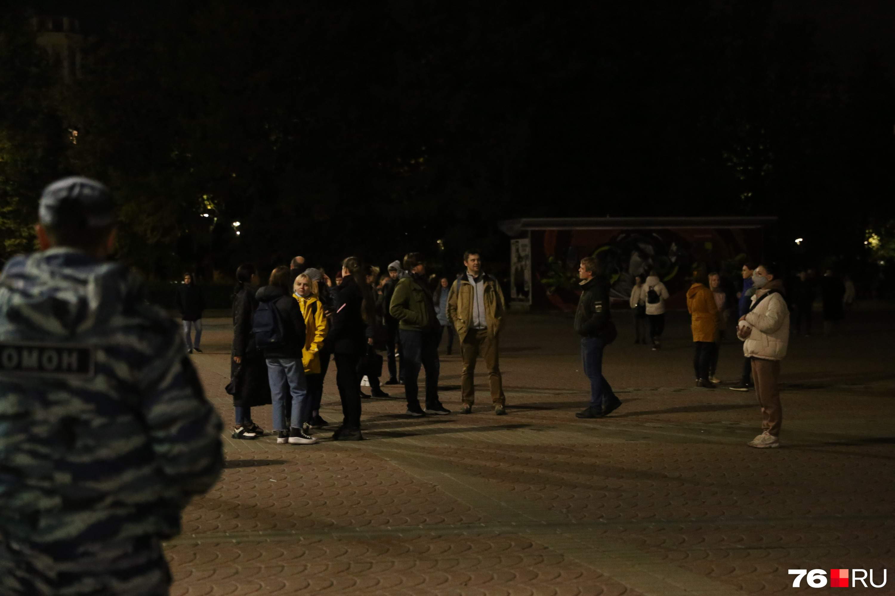 Силовики наблюдали, чтобы это не переросло в несанкционированную акцию Силовики наблюдали, чтобы это не переросло в несанкционированную акцию