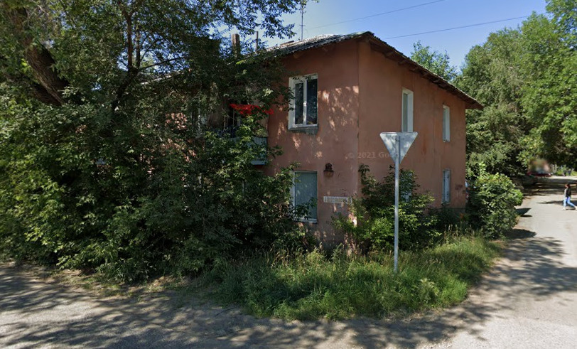 В доме на 1-й Поселковой два этажа В доме на 1-й Поселковой два этажа