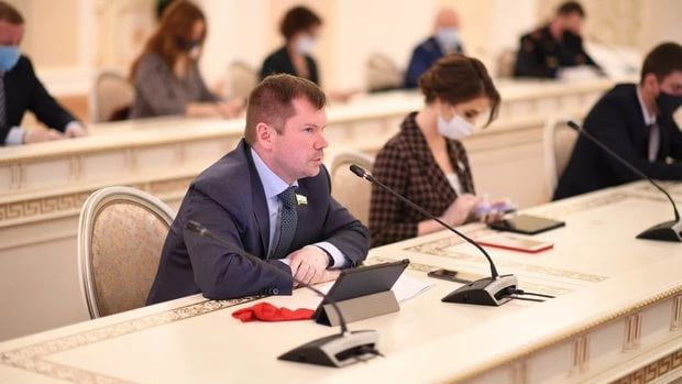 «Это лобби олигархов»: казанский депутат — о решении освободить народных избранников от раскрытия доходов