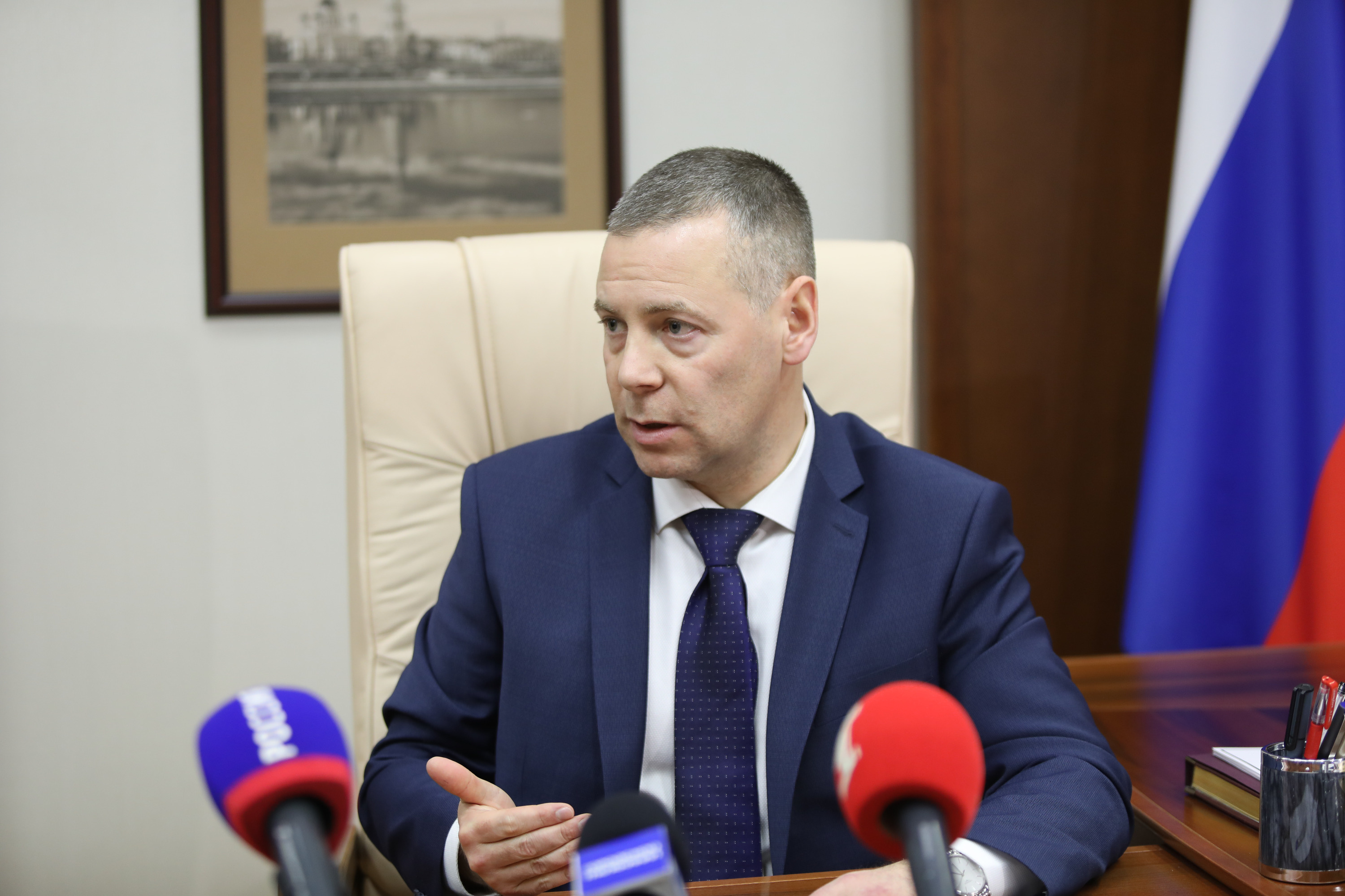 Михаил Евраев рассказал, как построят работу с новыми перевозчиками Михаил Евраев рассказал, как построят работу с новыми перевозчиками