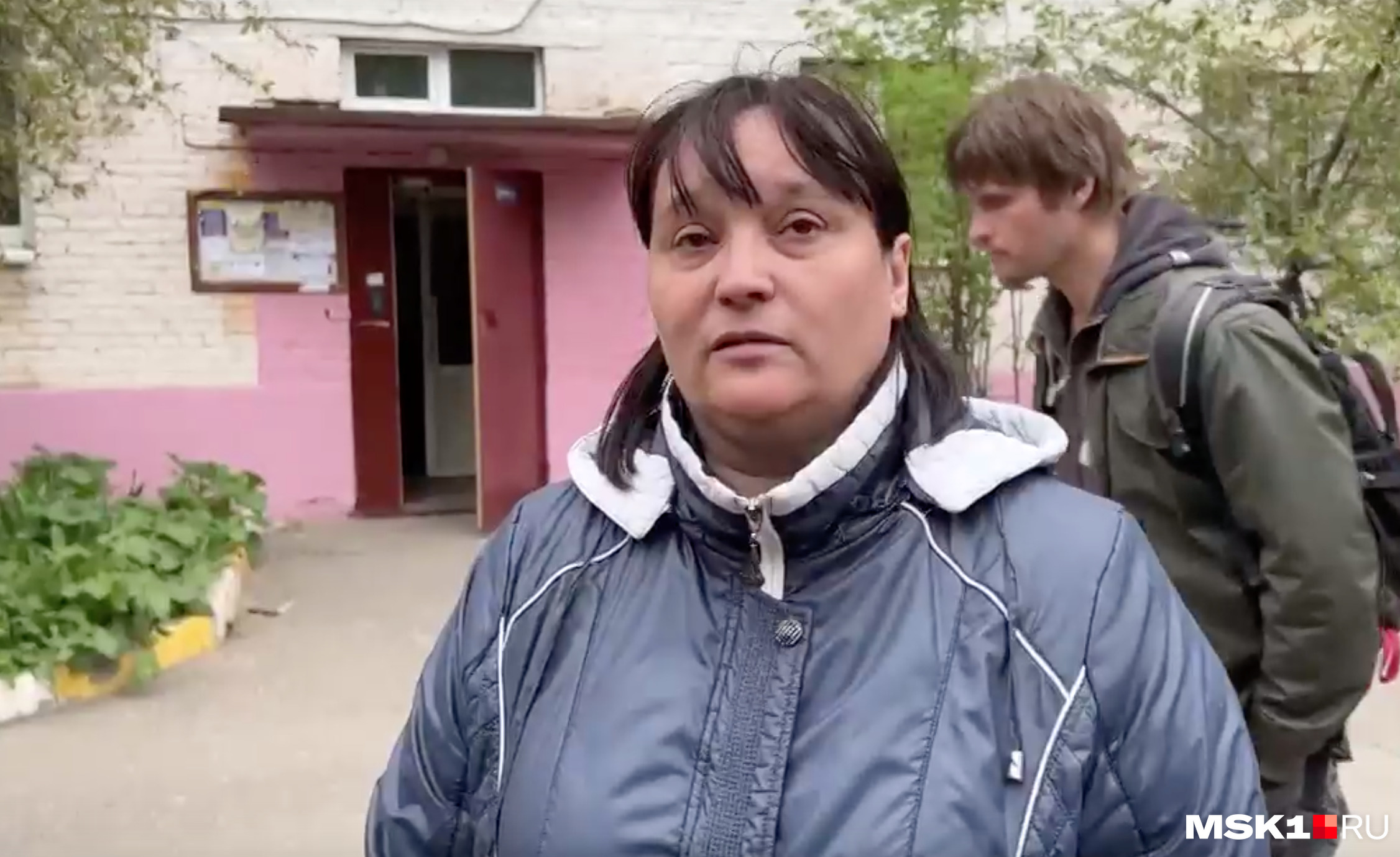 Жительница дома на улице Гурьева в городе Раменское Жительница дома на улице Гурьева в городе Раменское
