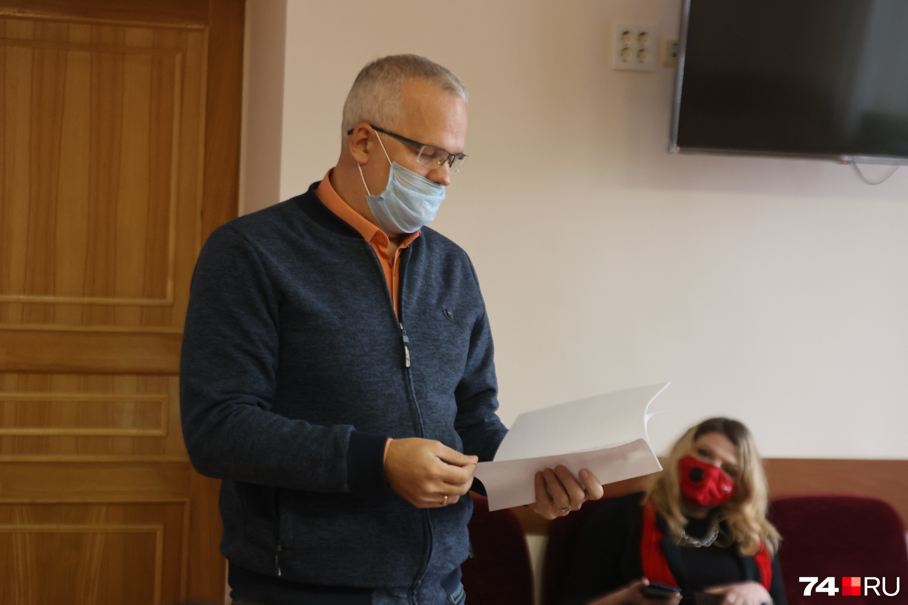 Интересы автора пьесы «Как мы хоронили Иосифа Виссарионовича» Артура Соломонова в суде представлял адвокат Андрей Лепехин Интересы автора пьесы «Как мы хоронили Иосифа Виссарионовича» Артура Соломонова в суде представлял адвокат Андрей Лепехин