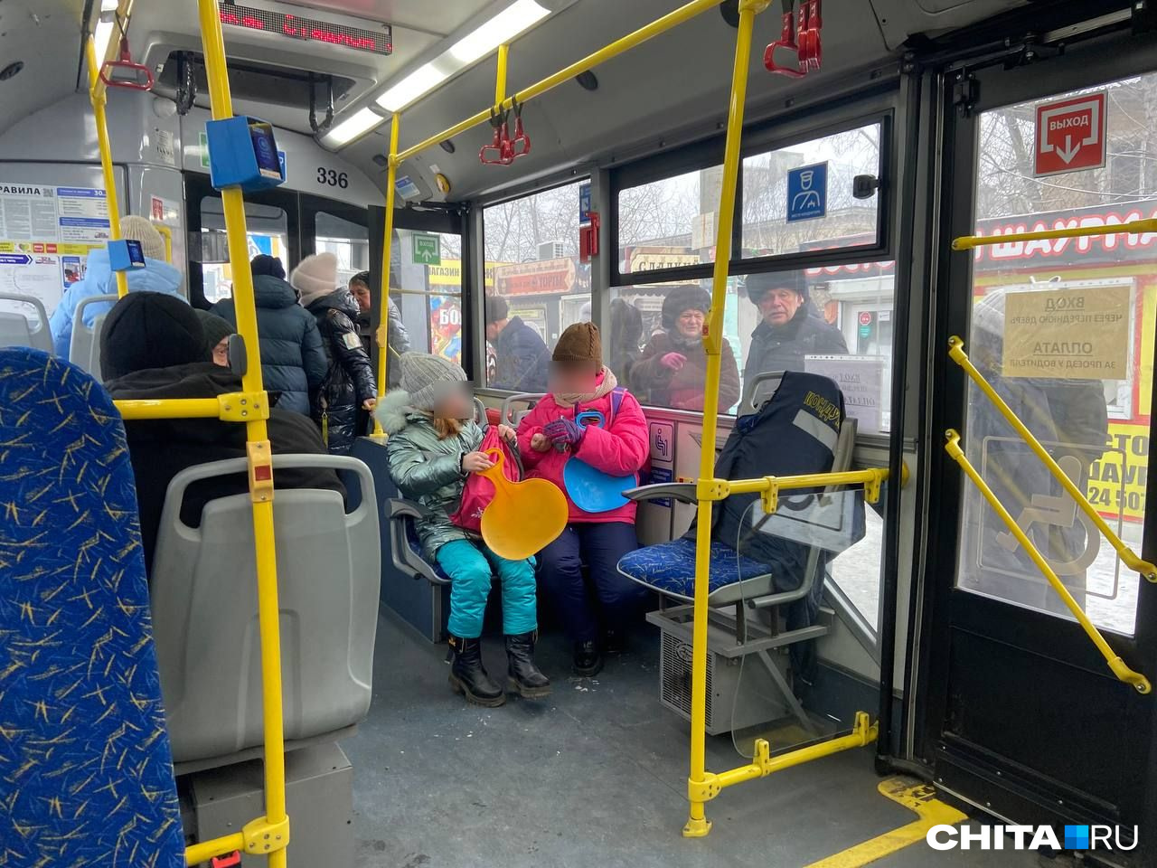 Троллейбусы без кондукторов в Чите стали раздражать горожан