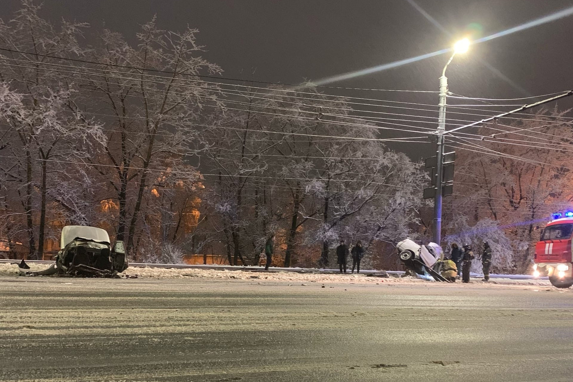 Видео 14 ноября. Автоаварии 14 ноября Челябинск. Челябинск ДТП ноябрь 2022. Свердловск снег. ДТП В Челябинске 14. 11.2022.Года.