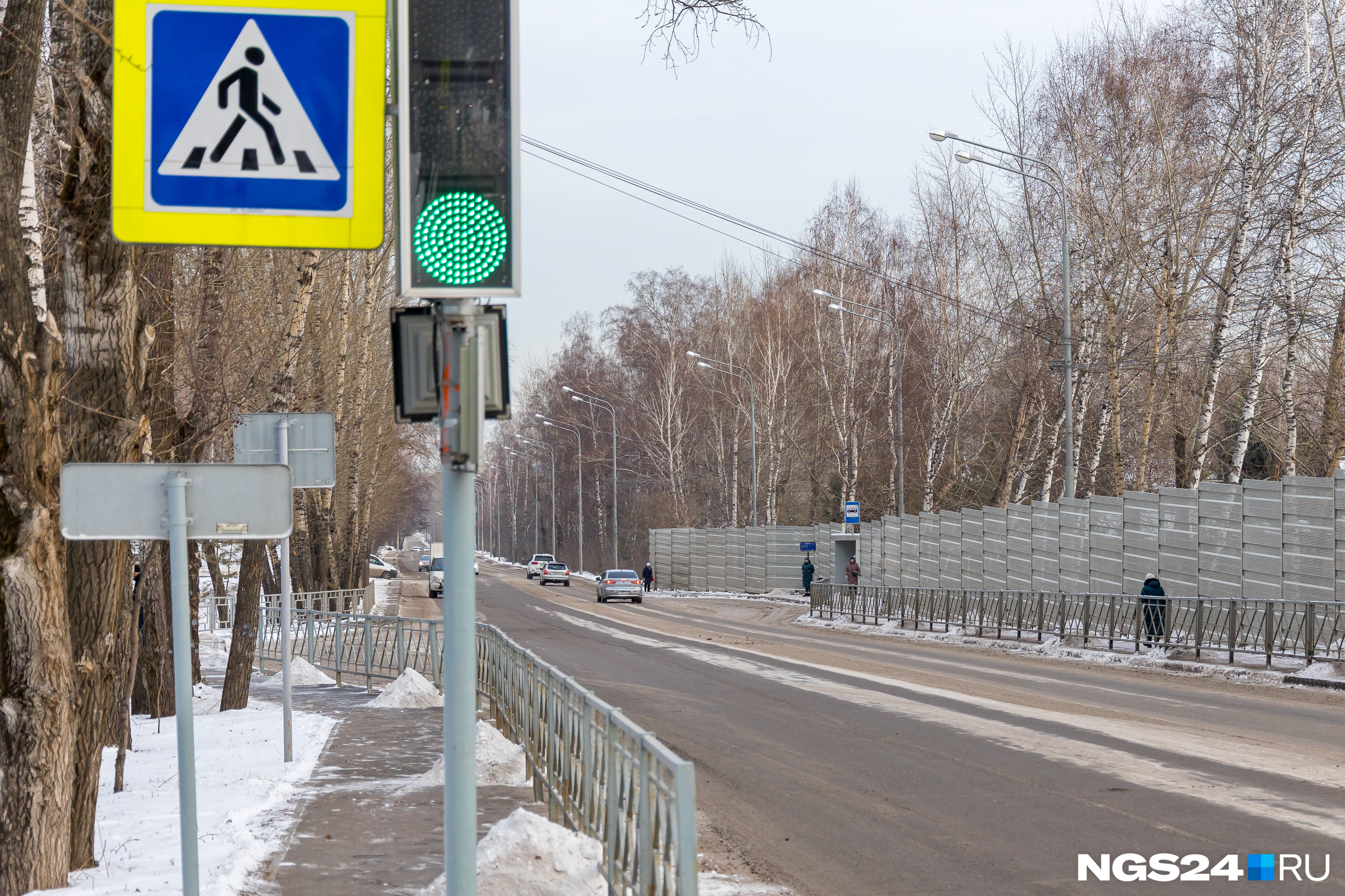 Этот отрезок дороги не так давно ремонтировали — в 2020 году Этот отрезок дороги не так давно ремонтировали — в 2020 году