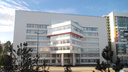 СФУ потребовал с «Сибиряка» компенсацию за потрескавшееся здание Многофункционального комплекса