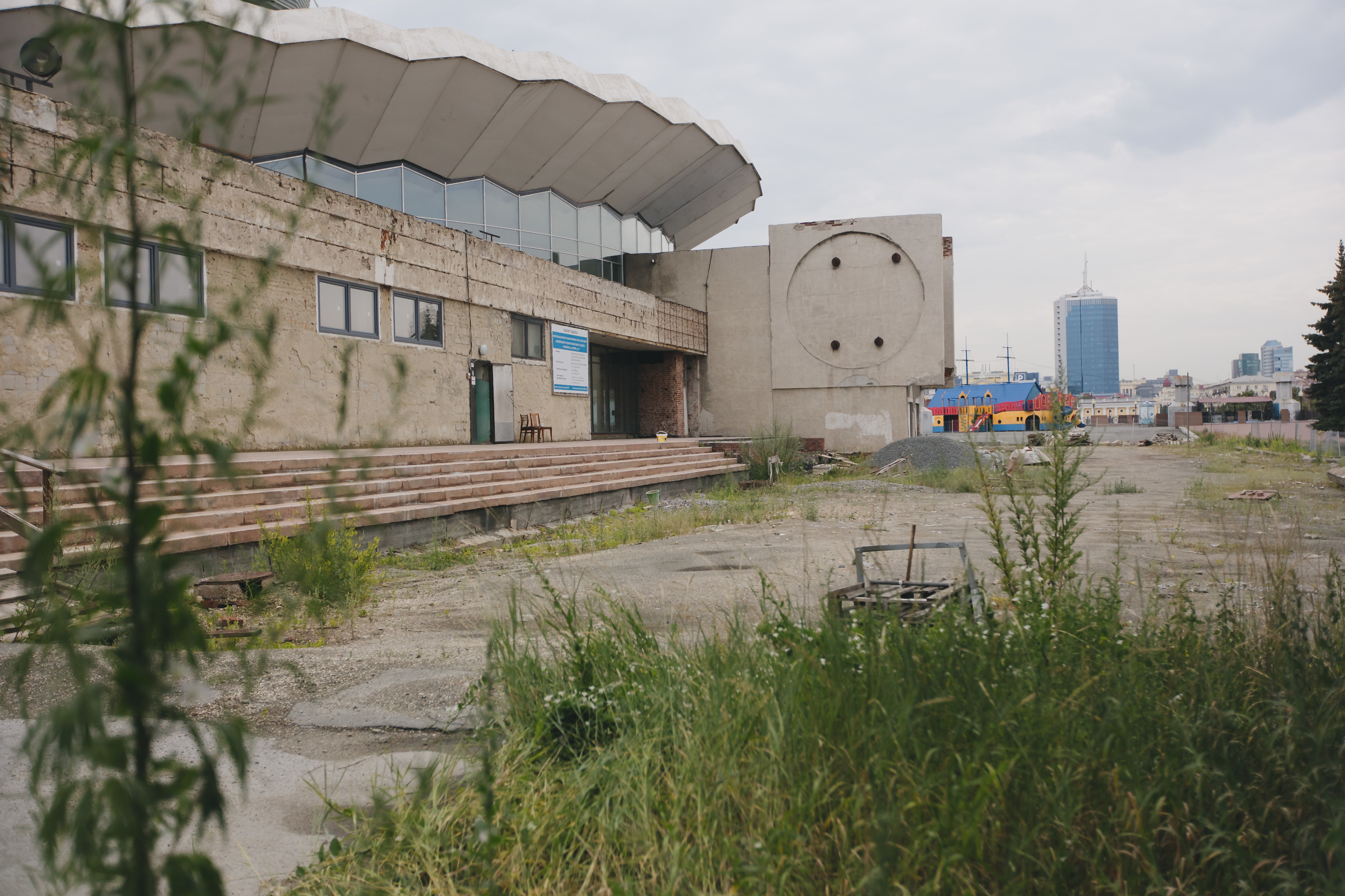 Здание цирка могло бы стать украшением города