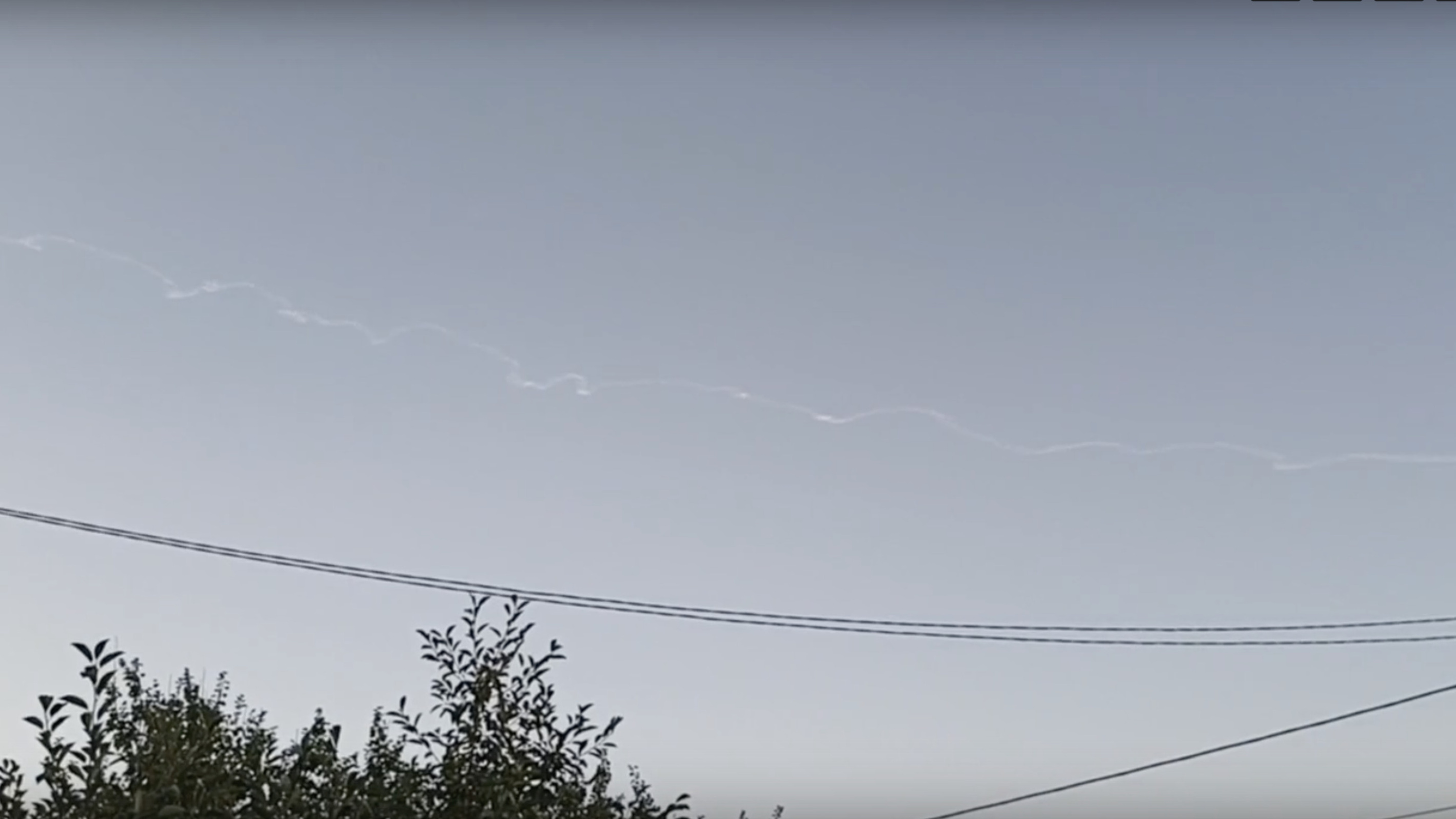 Взрыв в небе над Ростовской областью: власти говорят, что сработала ПВО