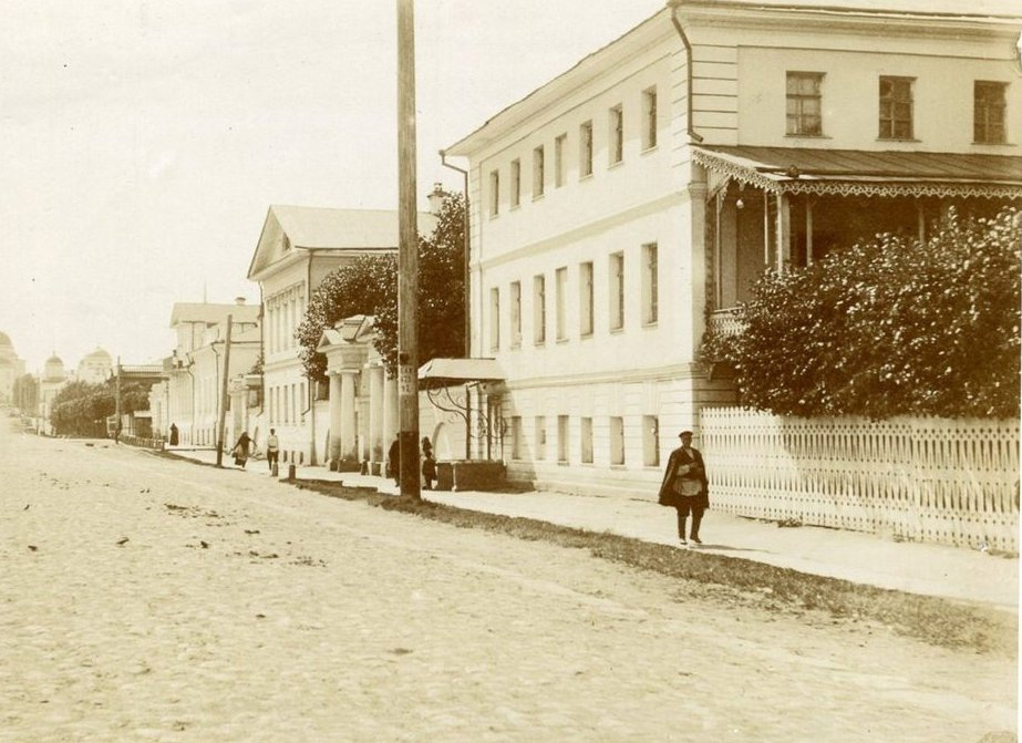 Так выглядела улица Декабристов в XIX веке Так выглядела улица Декабристов в XIX веке