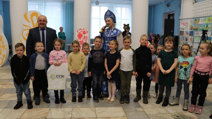 СУЭК наградила участников конкурса рисунка «Народные сказки многонациональной России»