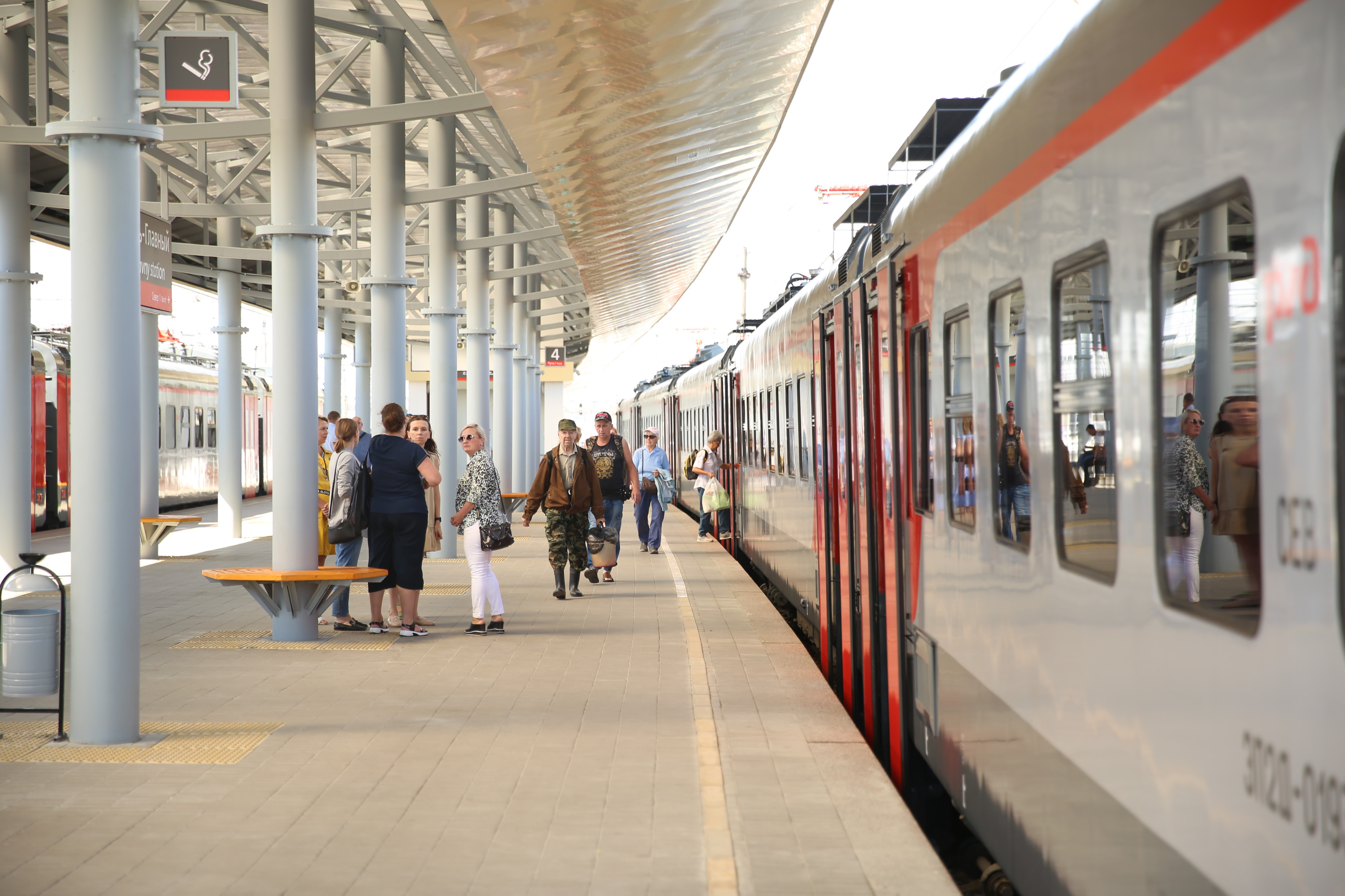 Реконструкция платформы вокзала Ярославль-Главный началась в марте 2021 года и завершилась в августе этого года