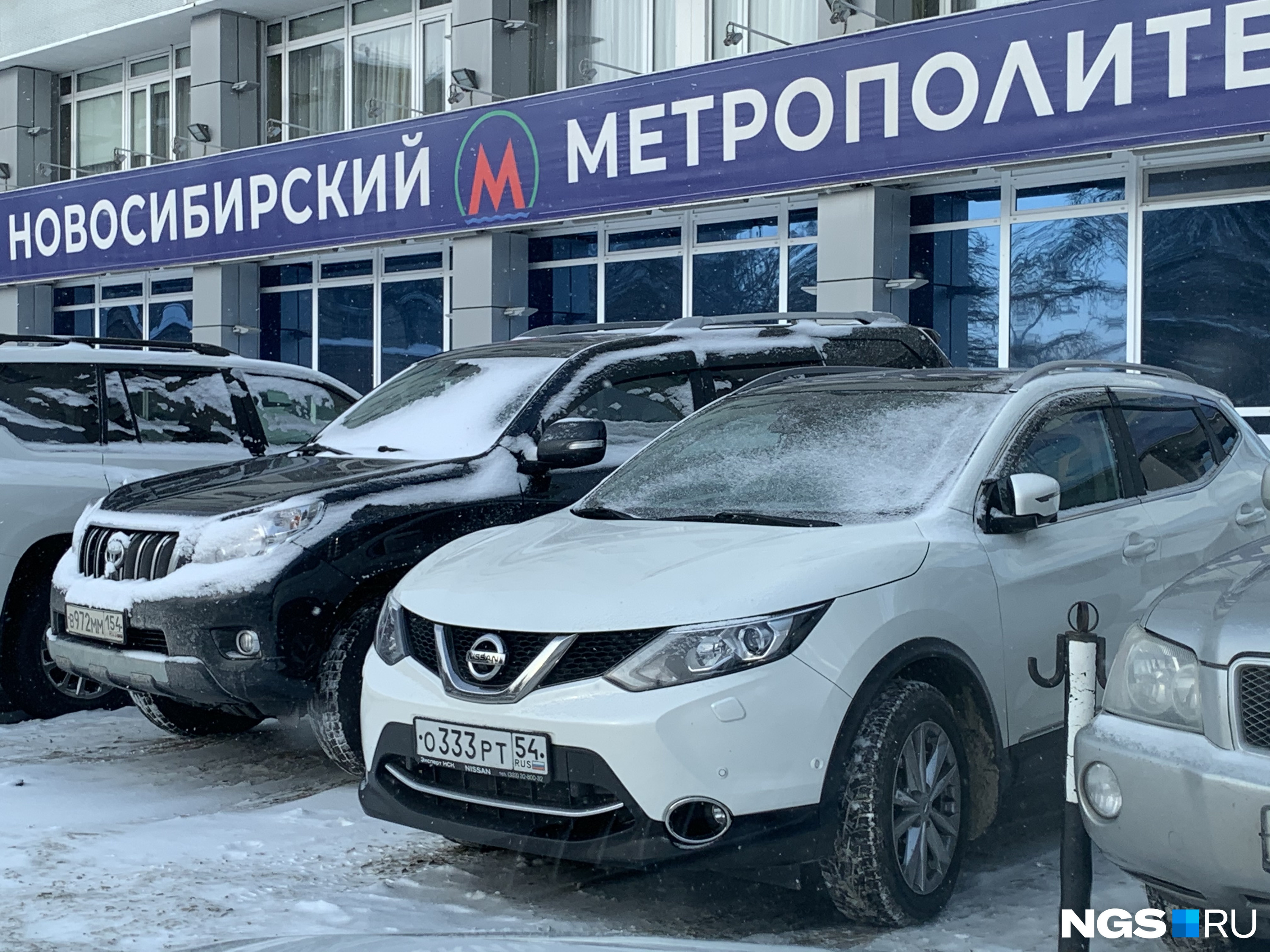Цифры 333 на Qashqai