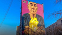 Огромный мурал в честь врачей на Фрунзе могут закрасить — вице-мэр призвала горожан вступиться за граффити