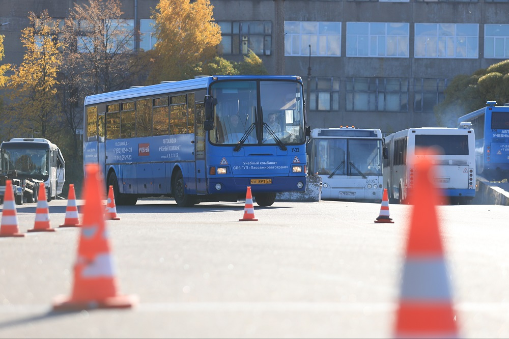 На учебной площадке «Пассажиравтотранса»
