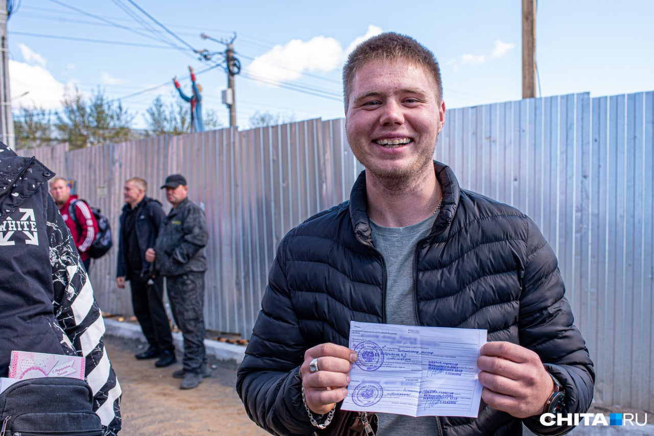 «Сделай лицо погрустнее», — сказали друзья мобилизованного «Сделай лицо погрустнее», — сказали друзья мобилизованного