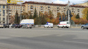 Автозак пригнали на площадь Ленина и выставили ограждения в Новосибирске