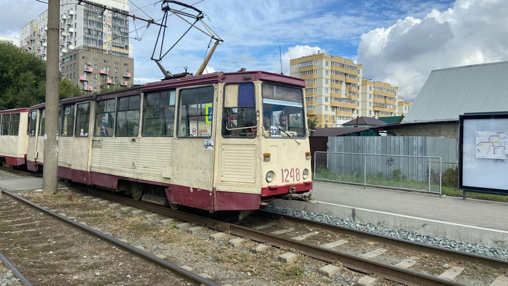 Транспортники назвали точные даты закрытия движения трамваев в Ленинском районе из-за ремонта путей