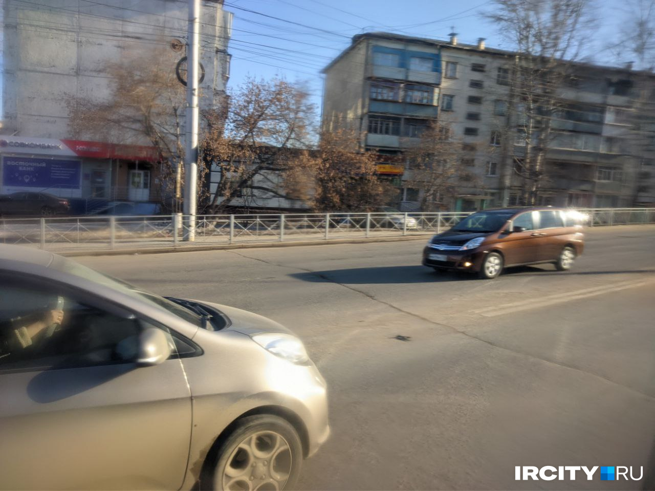 В конце рабочего дня нам повезло добраться до Синюшки быстро — всего за полчаса В конце рабочего дня нам повезло добраться до Синюшки быстро — всего за полчаса