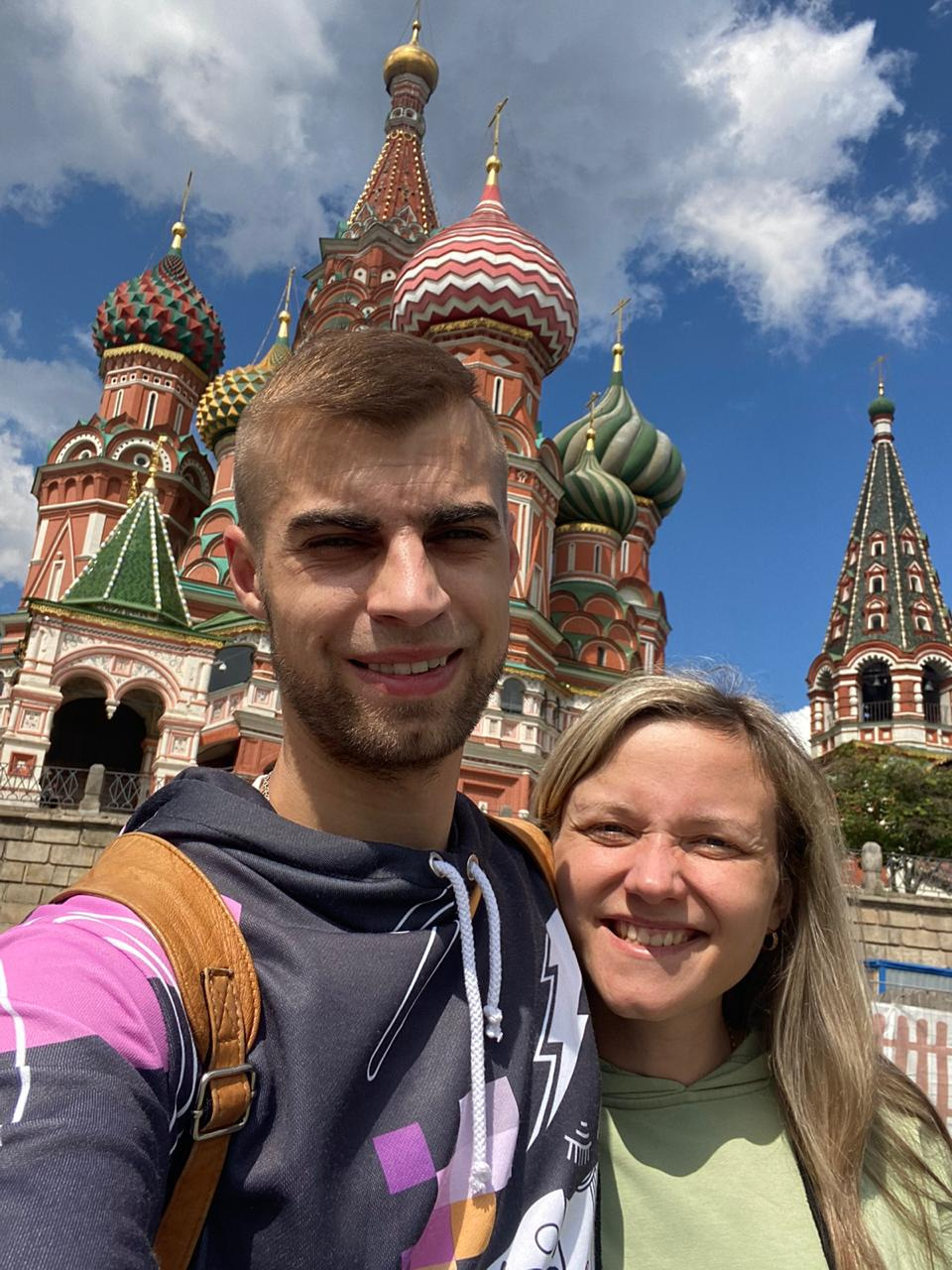 Даниэль и Женя отказались от жизни в Москве и переехали в тихое уральское село