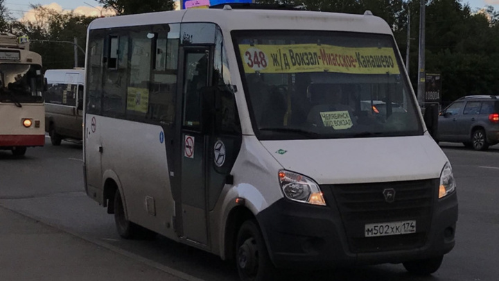 Маршрут микроавтобуса, связывающего Челябинск с пригородом, передумали менять