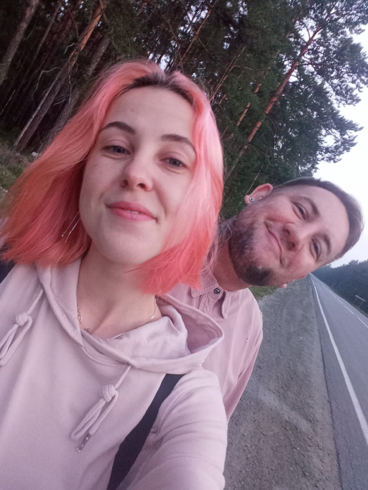 Павел и Ольга съездили отдохнуть за город на несколько дней. В момент аварии они возвращались домой на BlaBlaCar Павел и Ольга съездили отдохнуть за город на несколько дней. В момент аварии они возвращались домой на BlaBlaCar