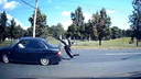 От удара отлетели запчасти: в Тольятти столкнулись легковушка и мотоцикл
