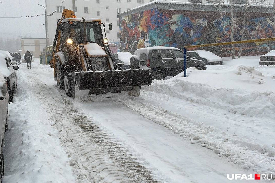 В Дёме активно шла уборка