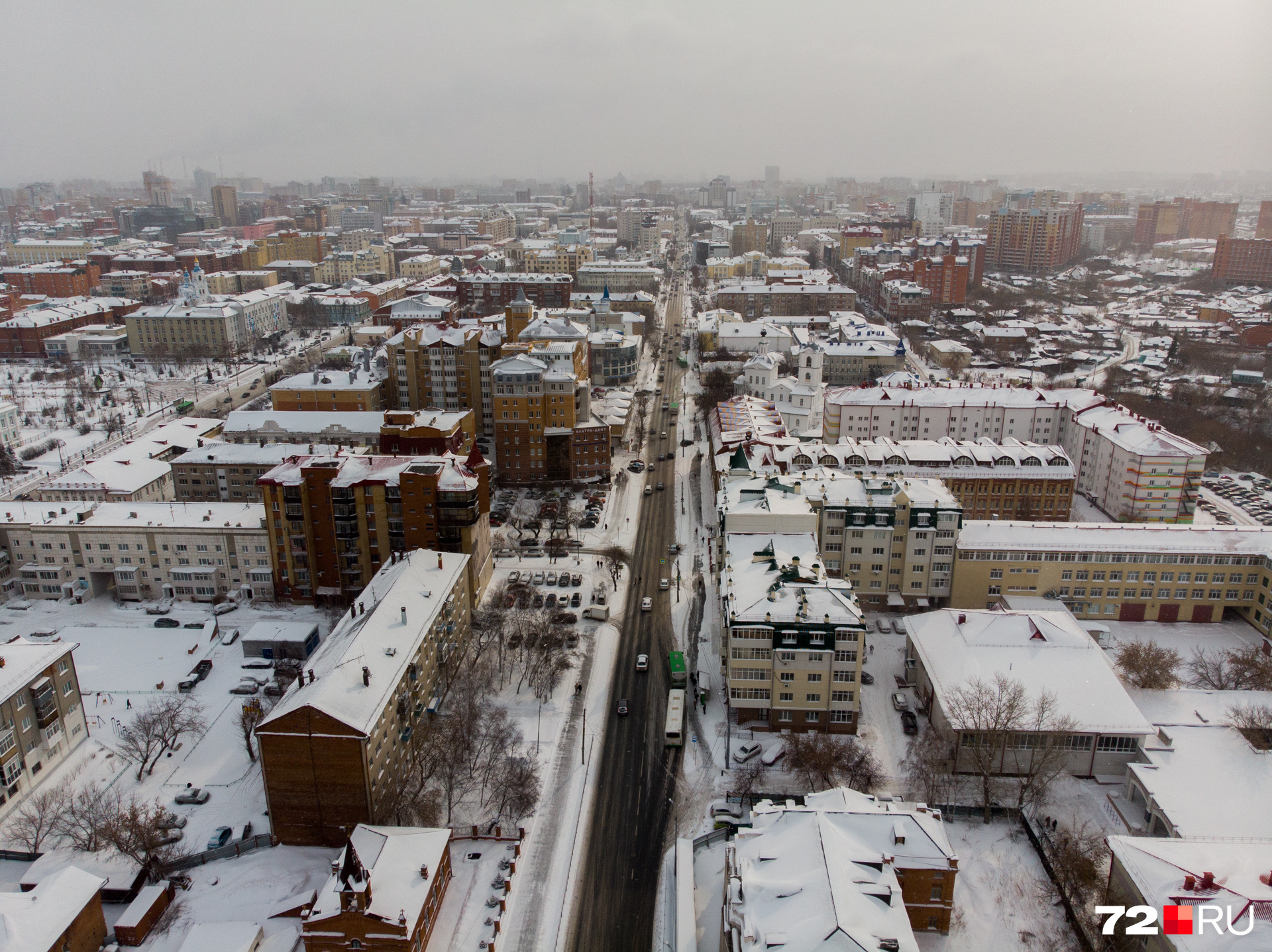 А вот так Ленина выглядит с высоты. По мнению жителей, лучшая улица в городе А вот так Ленина выглядит с высоты. По мнению жителей, лучшая улица в городе