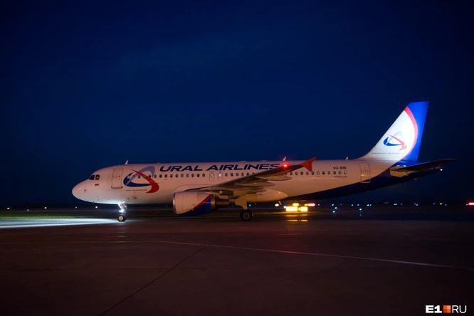«Сказали, что самолет в аварийном состоянии». Более 200 пассажиров из Екатеринбурга застряли в Сочи