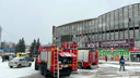 На пожаре в торговом центре в Челябинской области пострадал один человек