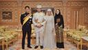 Дочь султана Брунея вышла замуж за двоюродного брата — смотрим фото легендарной королевской свадьбы