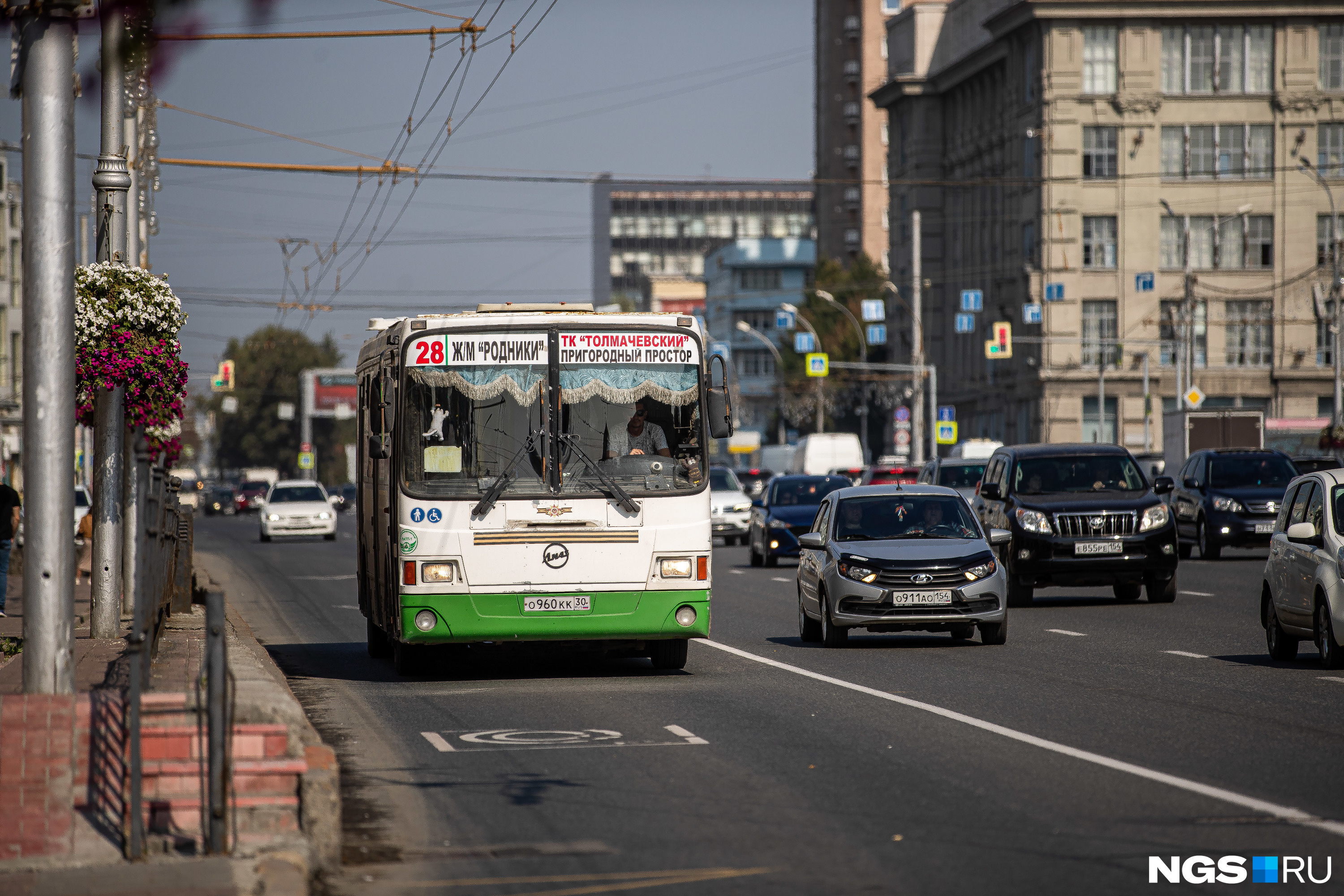 Триста пассажиров пожаловались в мэрию на плохую работу транспорта вечером в Новосибирске