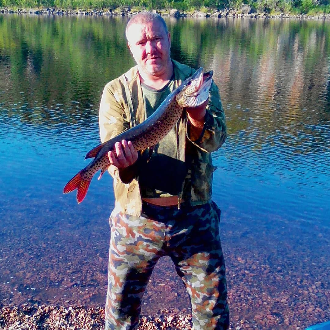 С семьей Алексей выезжал на природу, любил рыбалку С семьей Алексей выезжал на природу, любил рыбалку