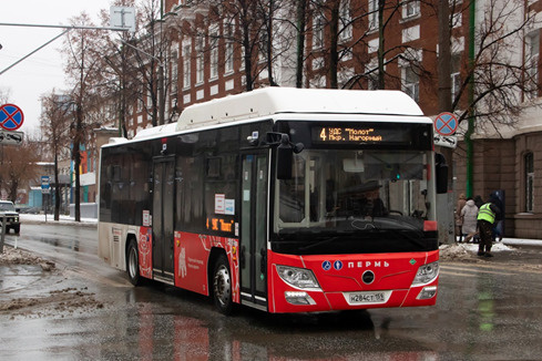 Автобус Lotos-105C02 московского перевозчика «РТ Лайн» на маршруте <nobr class="_">№ 4</nobr>