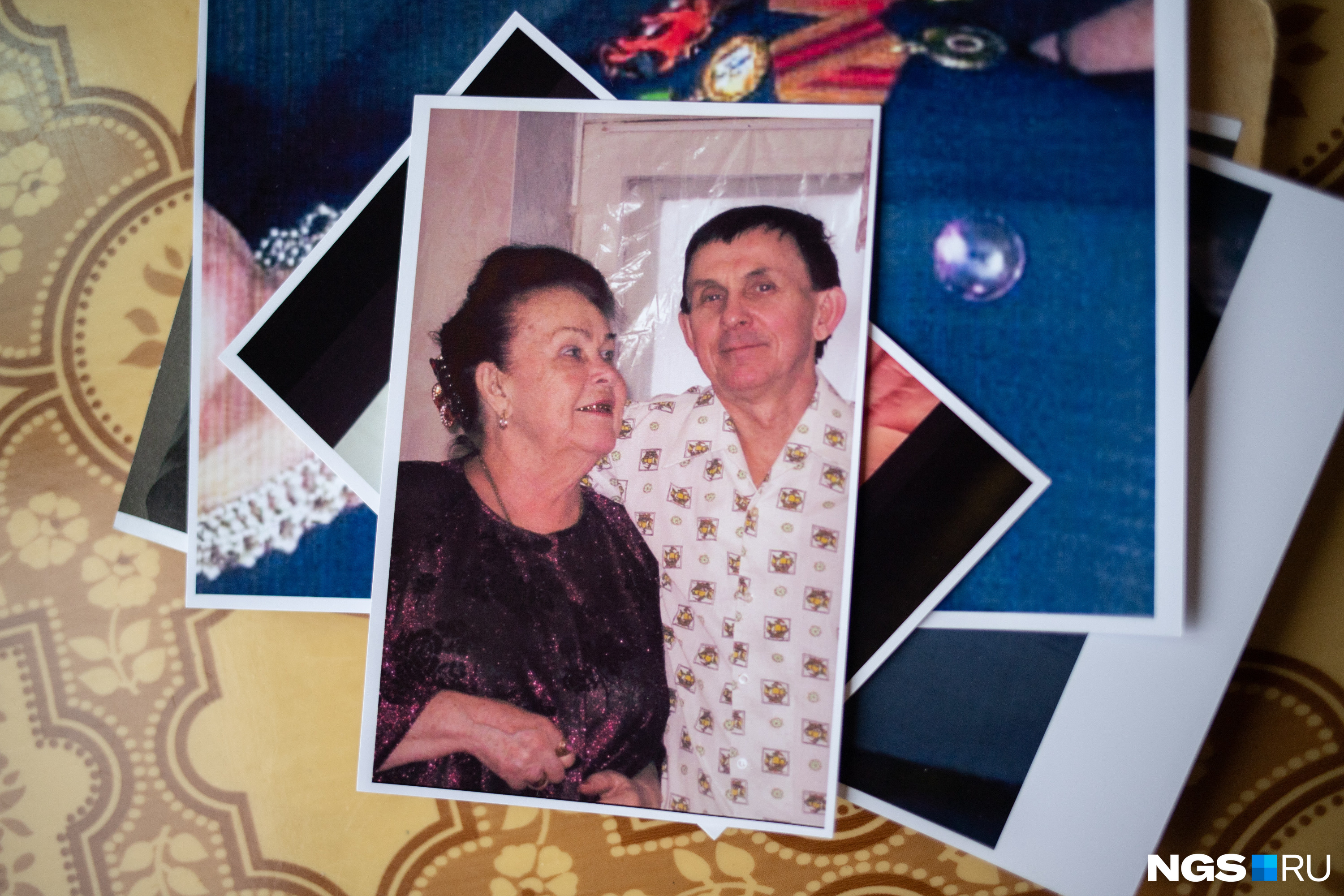 Одна из последних прижизненных фотографий: Виктор и его мама Любовь Тимофеевна