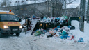 Жители Архангельска жалуются, что дворы тонут в мусоре: что случилось