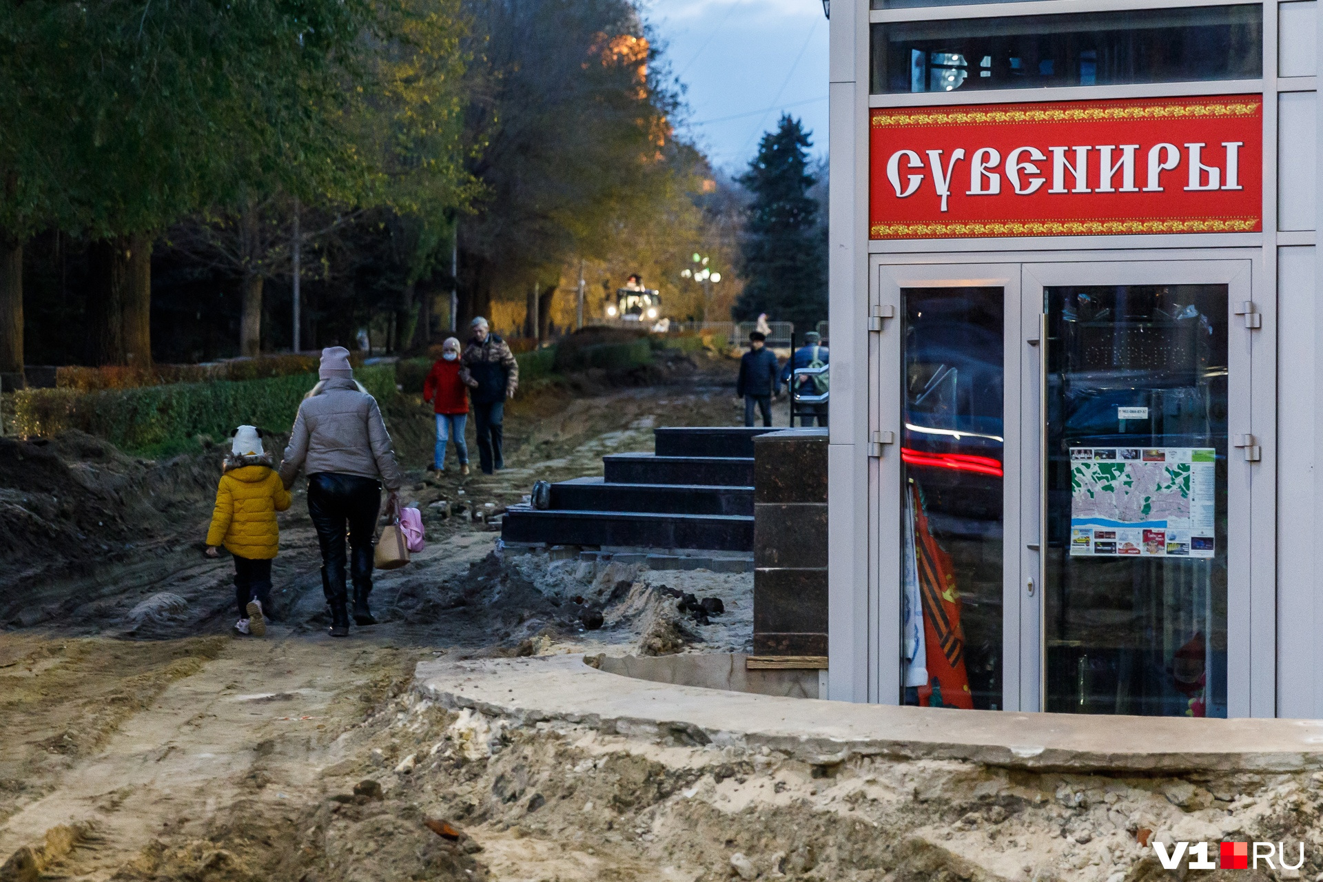 Это благоустройство или срочное освоение огромных денег из бюджета? Это благоустройство или срочное освоение огромных денег из бюджета?