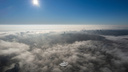 Накрыл город, словно одеяло: фотограф показал густой туман над Волгоградом
