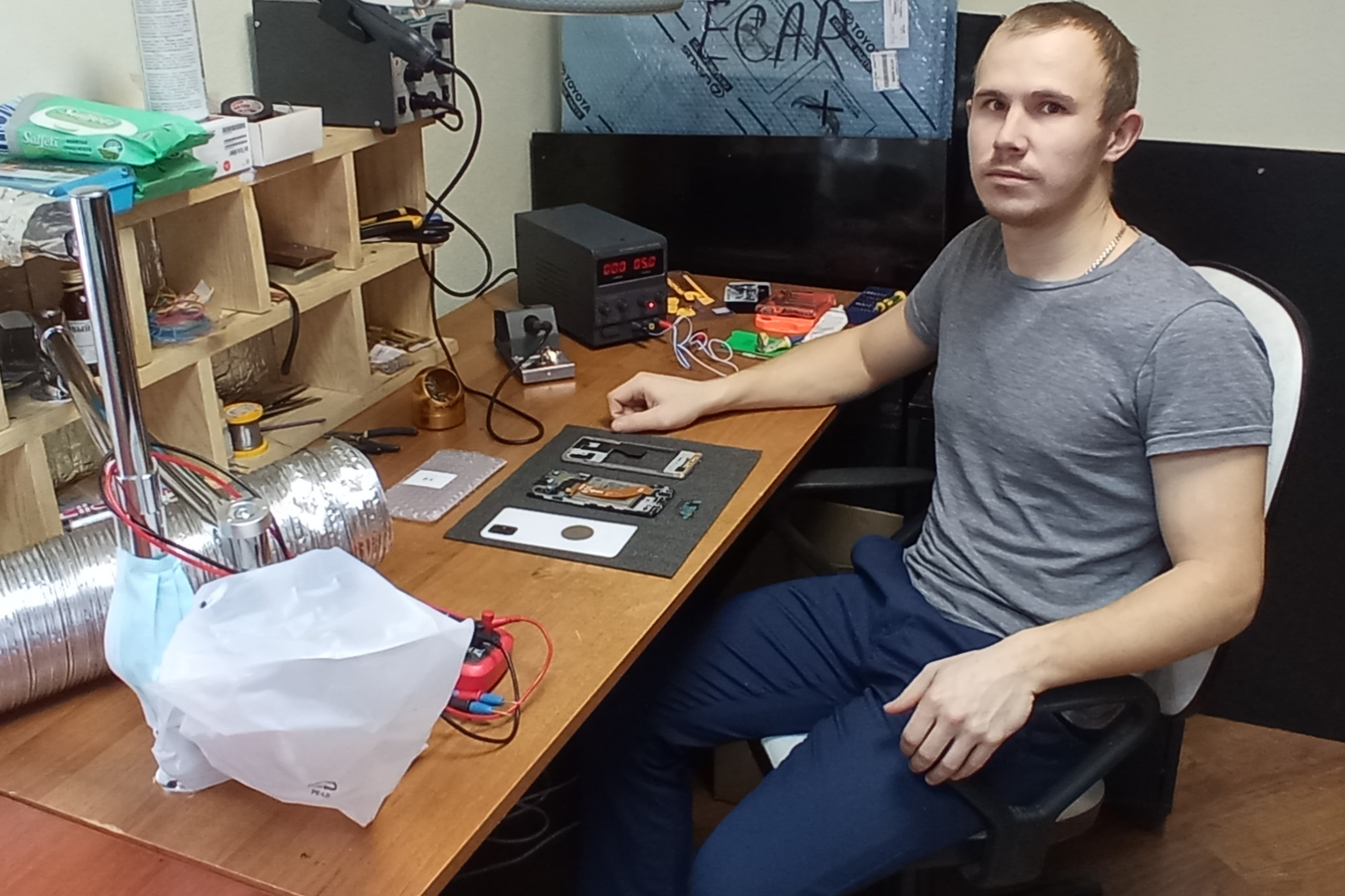 Мастер компьютерной помощи Евгений ищет заказчиков именно на «Авито»