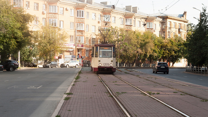 В Челябинске школьника высадили из трамвая из-за проблем с оплатой проезда банковской картой