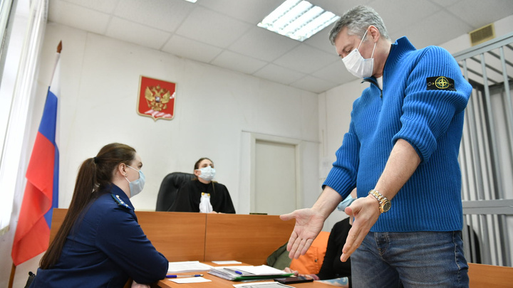 Экс-мэра Екатеринбурга Евгения Ройзмана в третий раз оштрафовали. Теперь за твит