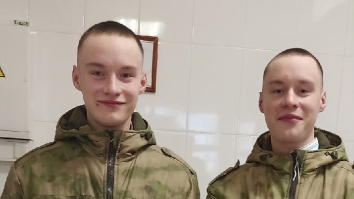 В Кузбассе военкомат пытался мобилизовать братьев-близнецов: как они избежали отправки на СВО