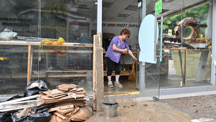 Как сейчас выглядят улицы Сочи после разрушительного потопа: посмотрите, что натворила стихия