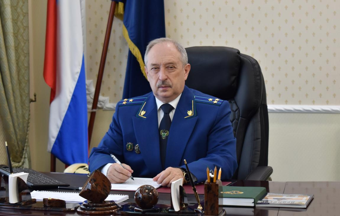 Бывший прокурор Омской области нашел работу в Курске